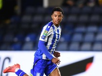 Yisa Alao Bocah 17 Tahun yang Jadi Rebutan MU, Chelsea, dan Liverpool