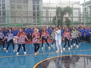 Zul Zivilia Duet Bareng Putri Ajeng Eks 7Icons, Rilis Lagu dari Penjara