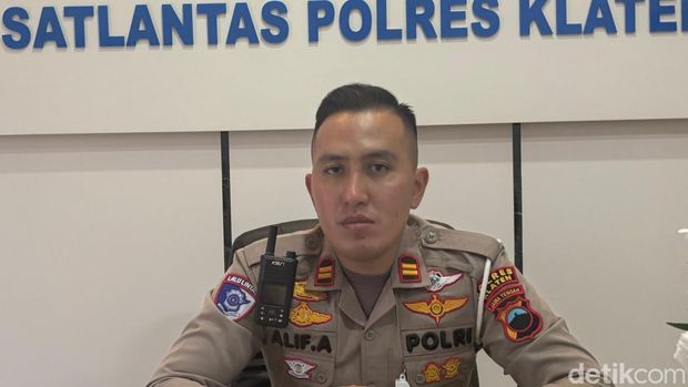 Kecelakaan di Klaten Kanit Gakkum Sat Lantas Polres Klaten Iptu Alif Akbar Lukman Hakim, Kamis (22/1/2026).