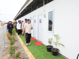 Tinjau Huntara di Pidie Jaya, Tito Pastikan Sarana & Prasarana Layak Huni