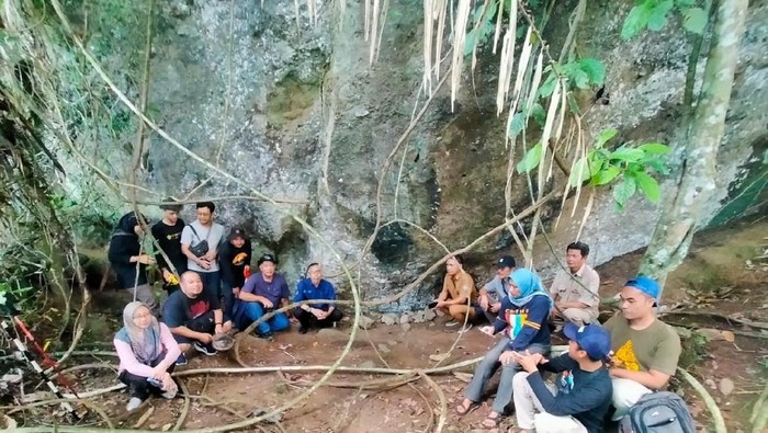 Lokasi Batu Tulis Citapen.