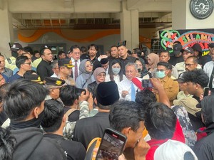 Mahasiswa UNM Desak Kemendiktisaintek Tinjau Ulang Mekanisme Plh Rektor