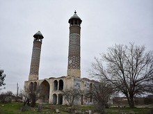Masjid Ini Pernah Dipenuhi Ratusan Jenazah, Kini Berdiri Sendirian di Kota Mati