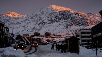 Trump Ngotot Bangun Golden Dome di Greenland, Pakar Skeptis