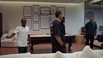 Rio Ferdinand Main ke Rumah Sadio Mane, Kaget Lihat Ada Musala