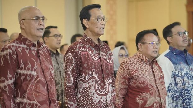 Persatuan Wartawan Indonesia (PWI) Pusat menganugerahkan status Anggota Kehormatan PWI kepada Gubernur DIY, Sri Sultan Hamengku Buwono X, Kamis (22/1/2026).