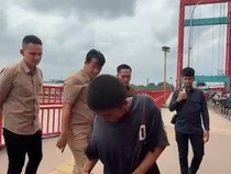 Satpol PP Palembang Buru Pelaku Pelemparan Batu ke CCTV di Jembatan Ampera