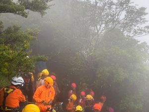 Jenazah Keempat ATR 42-500 Tiba di Makassar, Korban Ditemukan di Ekor Pesawat