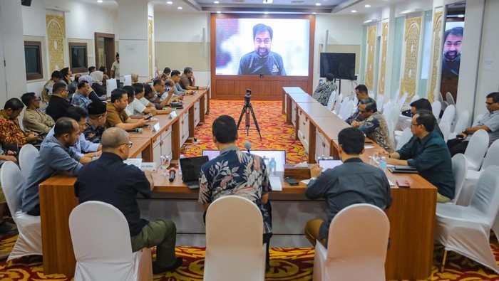 Mualem Perpanjang Masa Tanggap Darurat Bencana Aceh hingga 29 Januari