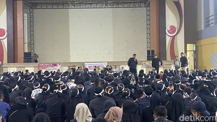 Nasib Guru di Sukabumi: Sudah ASN, Tapi Digaji Rp250 Ribu