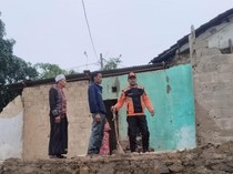 Rumah Warga di Rumpin Bogor Ambruk Diterjang Angin Kencang, Korban Ngungsi