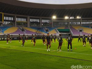 Prediksi Susunan Pemain Persis Solo Vs Persib Bandung Sore Nanti