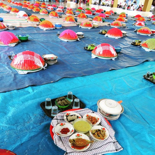 Tradisi Bedulang Suku Sasak Lombok NTB. (Dok Menpan)