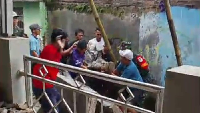 Masjid di Serang Ambruk Saat Renovasi, 1 Orang Tewas