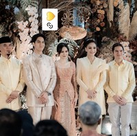 Lamaran El Rumi dan Syifa Hadju yang berlangsung pada 21 Januari 2026 masih menjadi perbincangan hangat. Penampilan para anggota keluarga, salah satunya istri Al Ghazali, Alyssa Daguise, tak kalah jadi sorotan. Foto: Instagram/@alyssadaguise/@bennusorumba