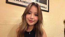 Anggi Marito Jadi Mama Batak Jualan Online di Medsos