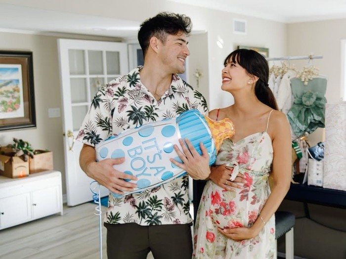Aurelie Moeremans gelar baby shower Jumat (23/1/2026).