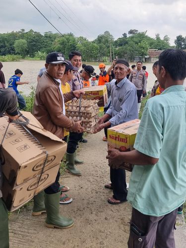 Banjir di Desa Pamarayan
