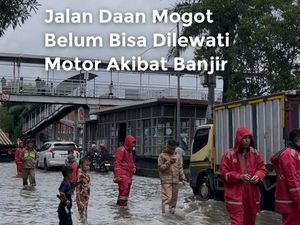 Video: Jalan Daan Mogot Masih Belum Bisa Dilewati Motor Akibat Banjir