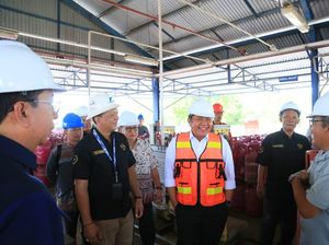 Pastikan Akurasi, Herman Deru Tinjau Perusahaan Pengisian Gas LPG di Ogan Ilir
