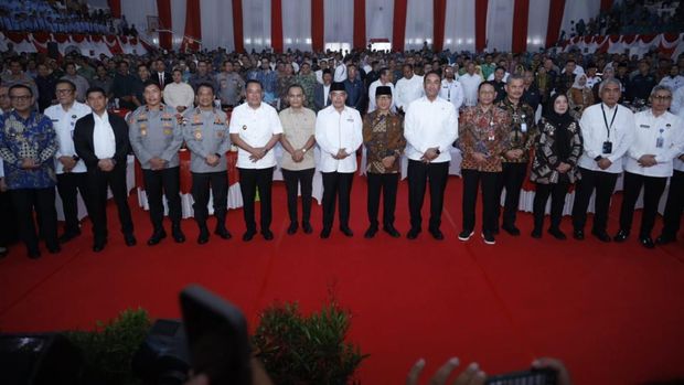 Kepala Badan Narkotika Nasional (BNN) Komjen Suyudi Ario Seto menghadiri kegiatan launching Nasional Indonesia Bersinar