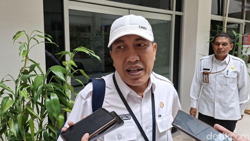 Kepala BKD NTB Tri Budi Prayitno ditemui di kantor Gubernur NTB.