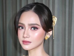 Foto: Detail Kebaya dan Makeup Lamaran Syifa Hadju, Cantiknya Bikin Terpana