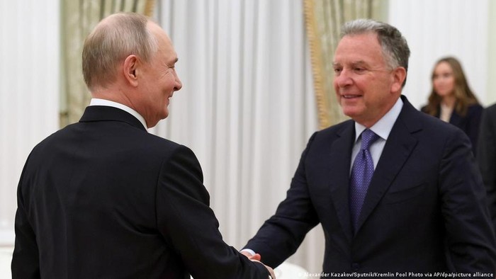 Lewat Mediasi Trump, Rusia-Ukraina Mulai Perundingan di Abu Dhabi