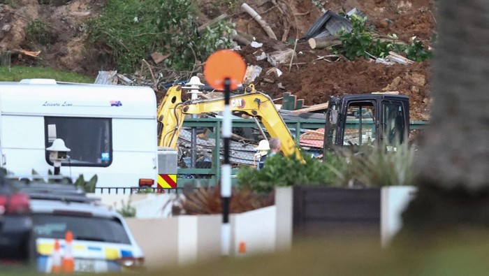 Longsor Terjang North Island Selandia Baru