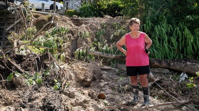 Longsor Terjang North Island Selandia Baru