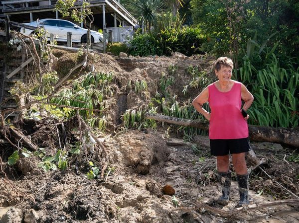 Longsor Terjang North Island Selandia Baru
