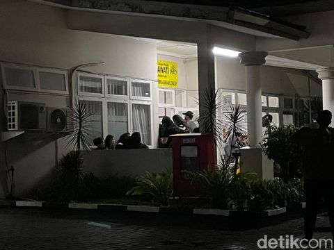 Suasana rumah duka Lula Lahfah.