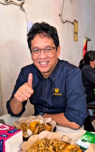 Cicip Ayam Afrika, Begini Komentar Menteri Keuangan Purbaya