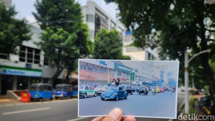 Merawat Ingatan, Membaca Perubahan Jakarta
