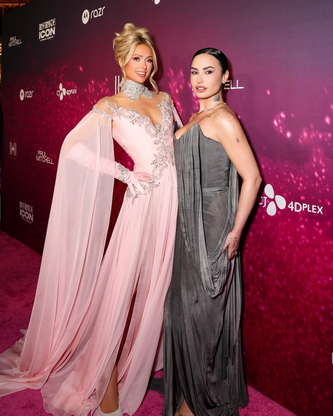 Selain anak-anaknya, acara tersebut juga dihadiri teman-teman dekat Paris Hilton, seperti Kris Jenner dan Demi Lovato.Foto: Instagram