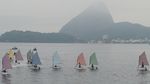Perahu Layar Bermotif Seni Daniel Buren Warnai Regatta di Teluk Guanabara