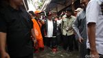 Potret Wagub Rano Karno Tinjau Banjir di Jakbar