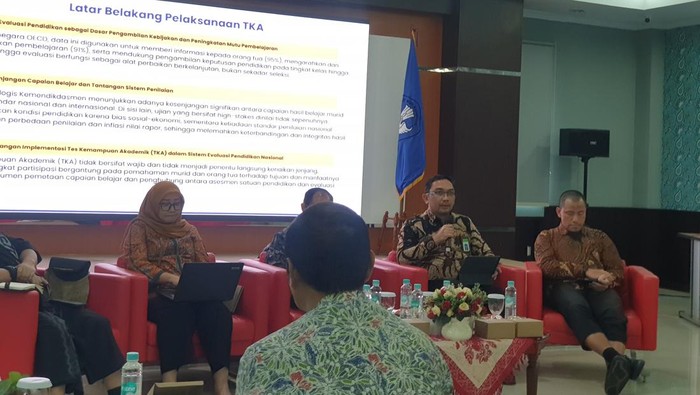 Silaturahmi Kemendikdasmen dengan Forum Wartawan Pendidikan di Gedung Arjuna, Pusat Pengembangan dan Pelindungan Bahasa dan Sastra Kemendikdasmen, Kabupaten Bogor, Provinsi Jawa Barat, Jumat (23/1/2026).