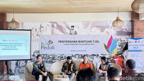 Sosialisasi dan Diseminasi Sistem Peringatan Dini Banjir Tukad Badung di Pasar Kumbasari, (23/1/2025) Maria Christabel DK