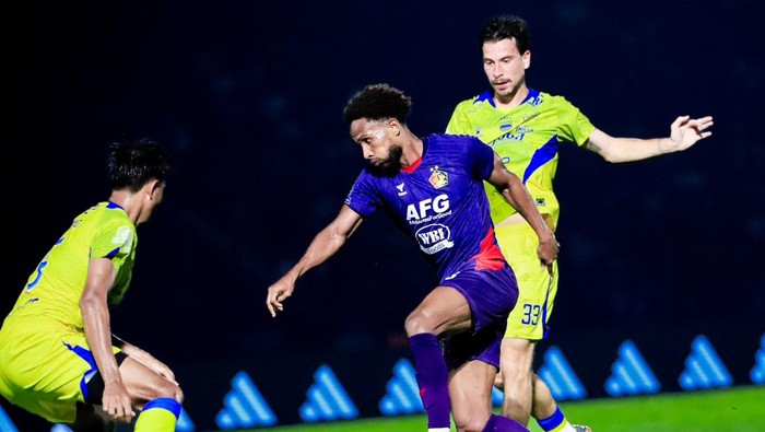 Persik Kediri Lepas Williams Lugo dan Pinjamkan Sylvain Atieda