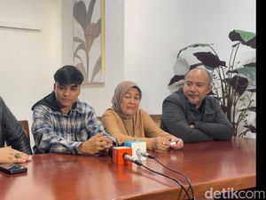 Ressa Rizky Iri Lihat Denada Perjuangkan Aisha