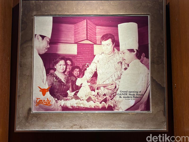 Gandy,  Steakhouse Tertua di Jakarta Masih Eksis Sejak 1971.
