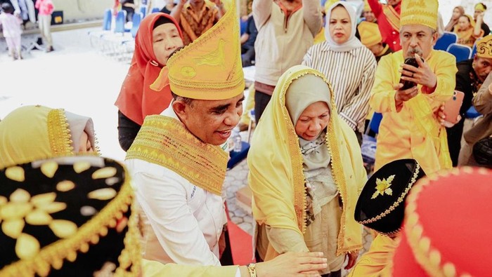 Gubernur Sulteng Anwar Hafid. Dokumen Istimewa
