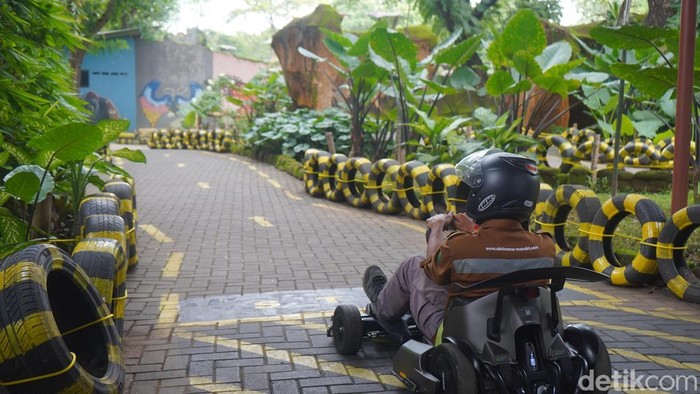 Kebun Binatang Surabaya