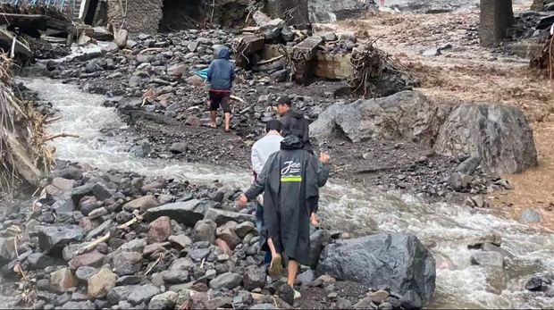 Kondisi kawasan guci setelah dihantam banjir bandang. (Dok. Detikcom/Imam Suripto)