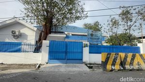 Video: Kagetnya Kakek di Surabaya Saat Rumahnya Tiba-tiba Jadi Dapur MBG