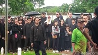 Reza Arap berusaha tegar. Foto: Ahsan/detikhot
