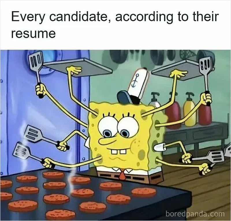 Resume adalah kunci gerbang untuk mendapatkan pekerjaan impianmu. Makanya nggak heran kalau banyak orang membuatnya agak 'lebay' biar keterima kerja.