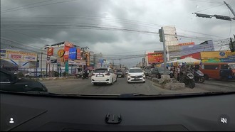 Viral Pemobil LCGC Lawan Arah di Cikarang, Ditegur Malah Ngomel