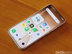 Unboxing Oppo Reno15 Pro Max: HP Rp 13 Juta, Selfie 50 MP Bikin Melirik